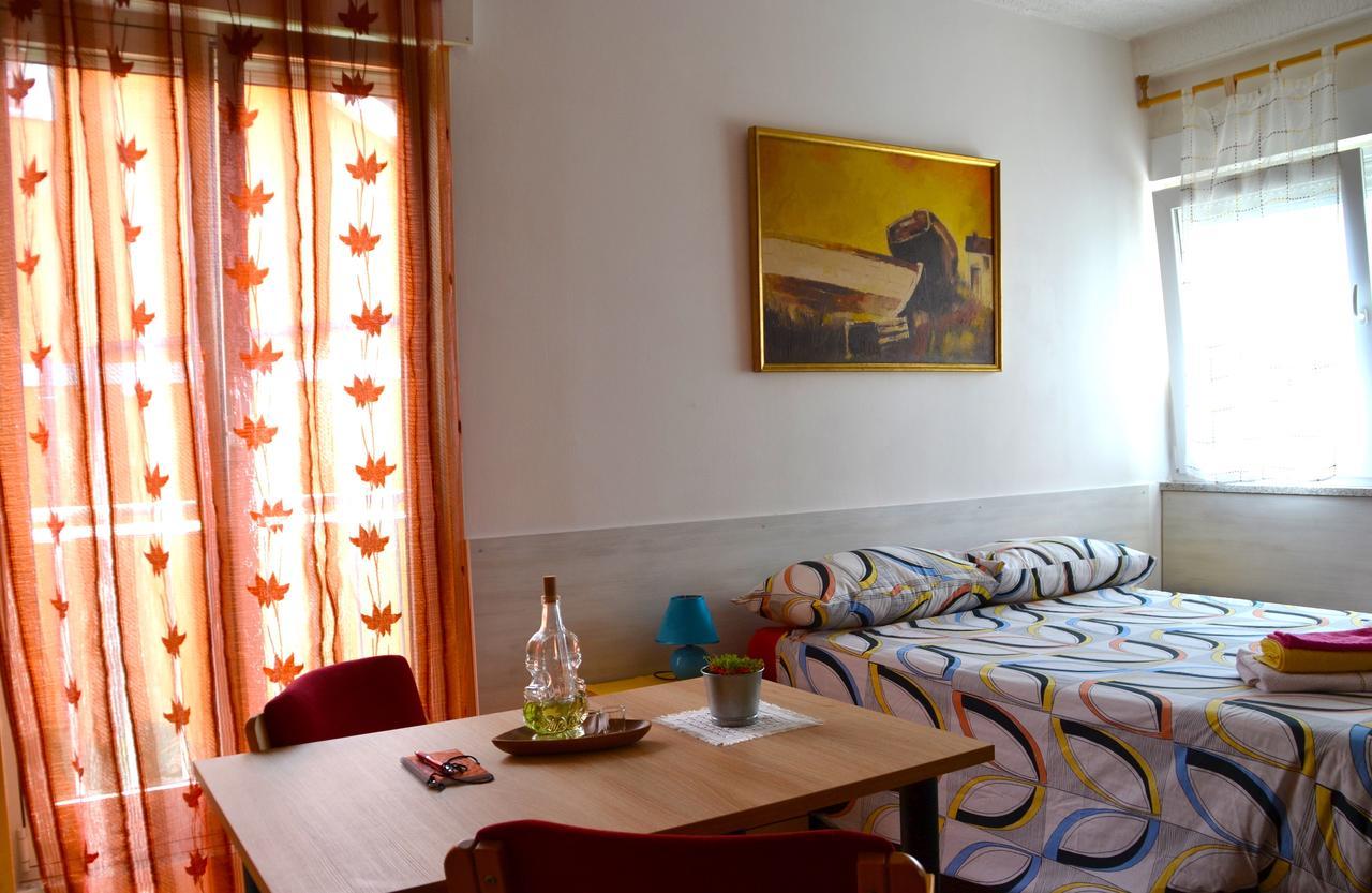 Apartment Antonija With Seaview 리예카 외부 사진